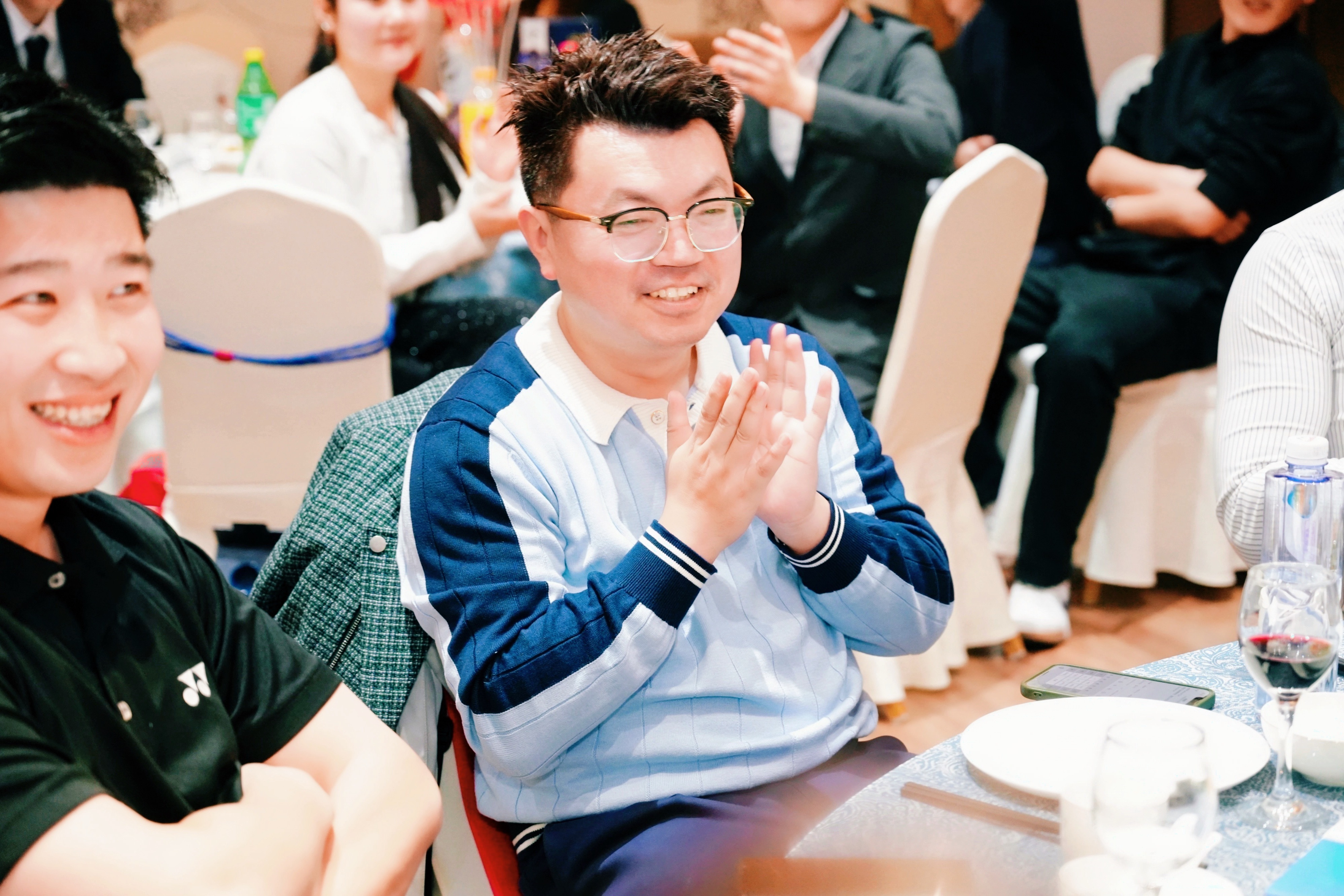 网球talking大会 参加飞亚体育年会，感谢把奖品让给了颗粒无收的我