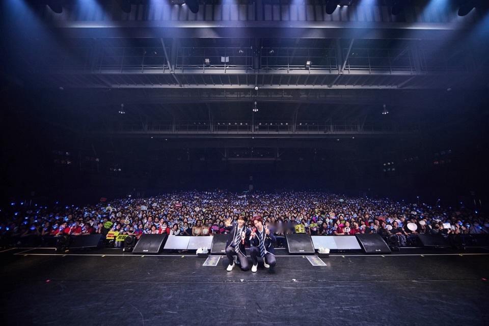 “CB百蓝_。260805利特 IG更新：很成功的演出💙 