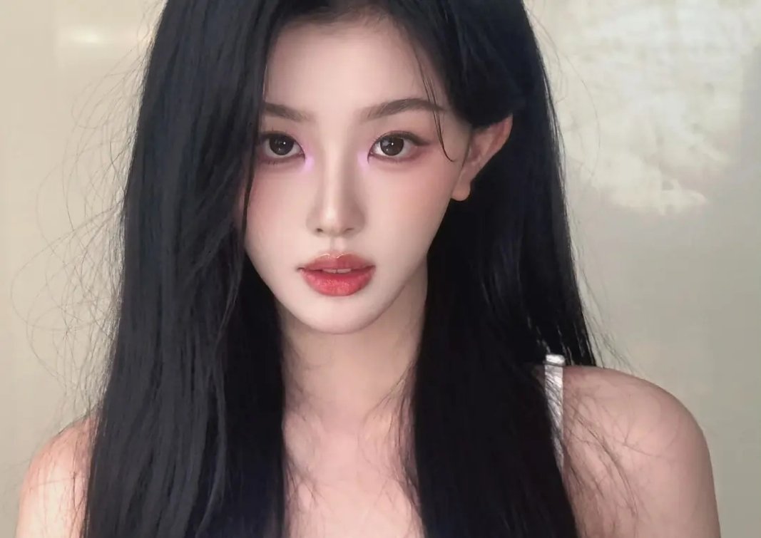 孔雪儿美商好高，挺高级的也很有特点。 