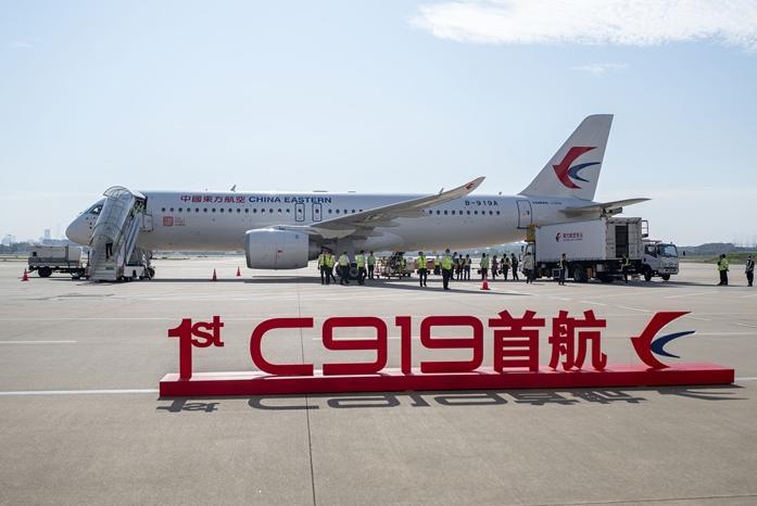 C919首飞海外不选热门城市？根本不是飞不远，是套路太深！
很多人都看糊涂了，咱