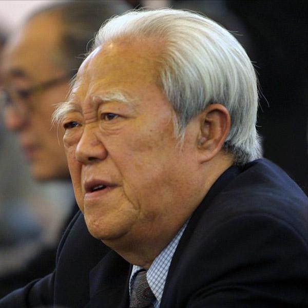 相声演员，刘俊杰，回忆起师傅苏文茂，他说，我是农村孩子，没有吃过西餐，师傅专门带