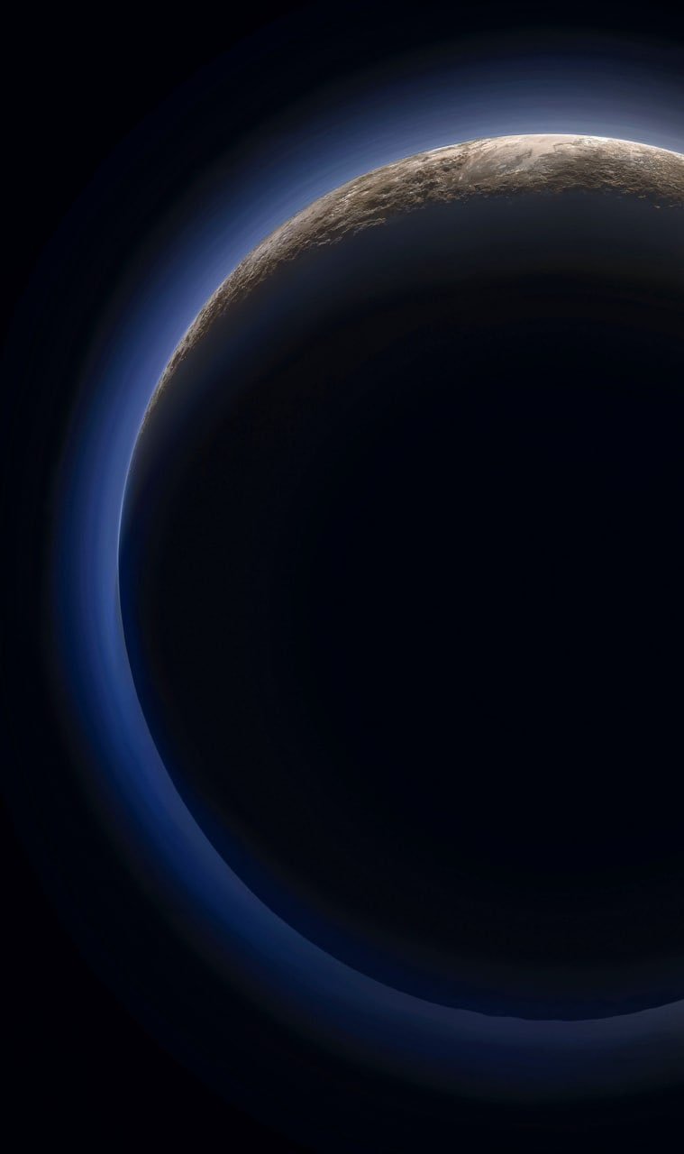 新视野号探测器拍摄的冥王星大气层 ​​​