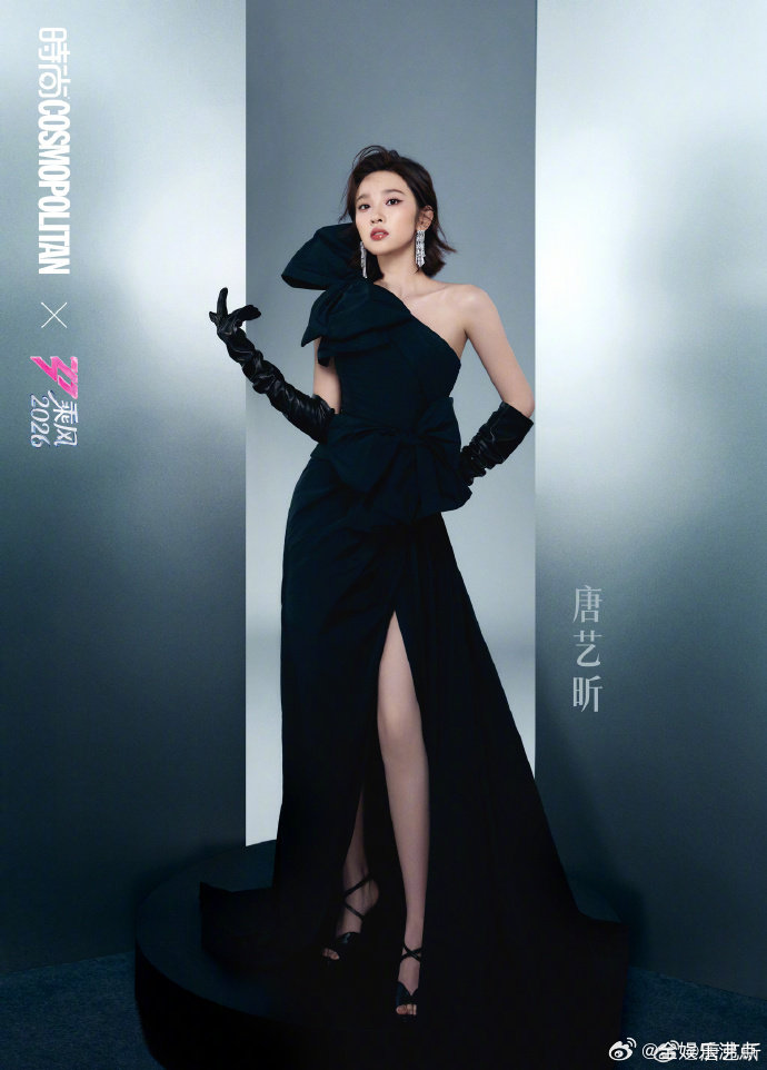 陶昕然唐艺昕坐在一起紧张又可爱，安陵容祺贵人冲鸭安陵容祺贵人坐在一起乘风初舞台直