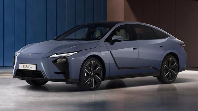 如果雷克萨斯推出一款ES Sport Cross旅行车，或许能成宝马5系旅行版、