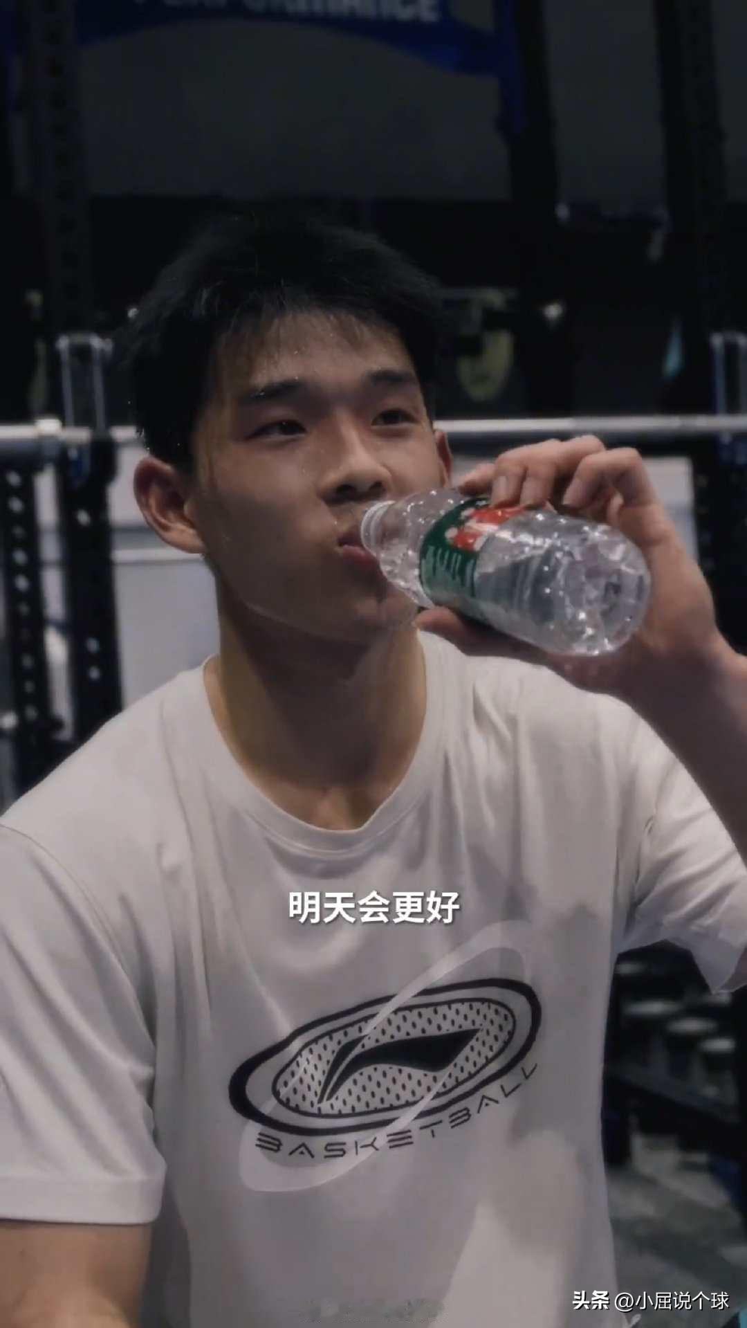 林葳出纪录片！却遭遇很多球迷的嘲讽

近日林葳的经纪公司放出了林葳的纪录片，讲的