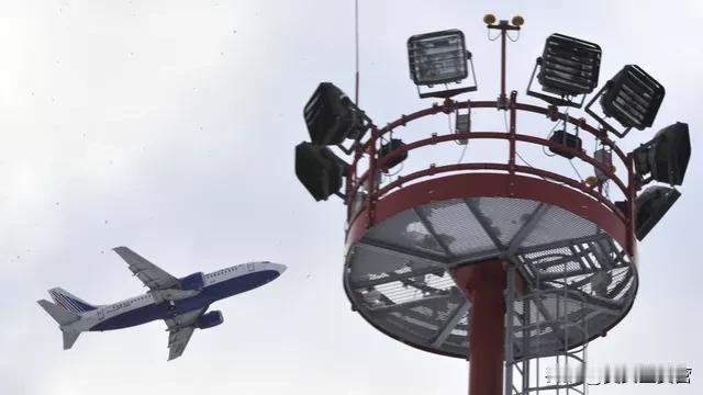 俄罗斯联邦航空运输署严正声明，乌克兰航空当局就俄罗斯领空发布的所谓“不安全”通告