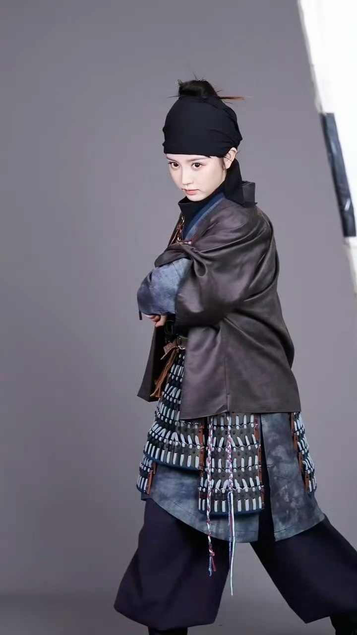 奇迹薇薇ʚ˃ ᵕ ˂ ɞ全宇宙最萌杀猪妹田曦薇逐玉定妆live图