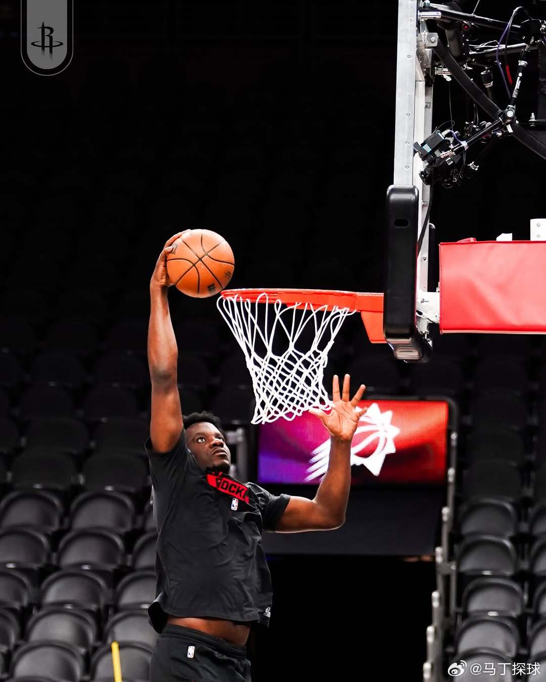 今日的球馆训练休斯顿火箭火箭vs太阳