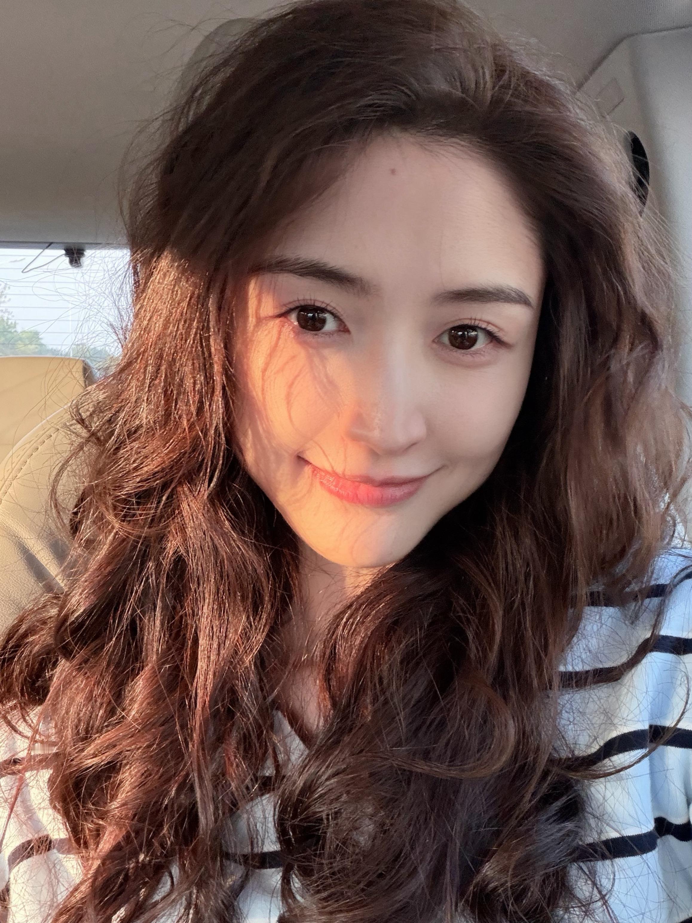 近日=忙碌值·max+快乐值·max