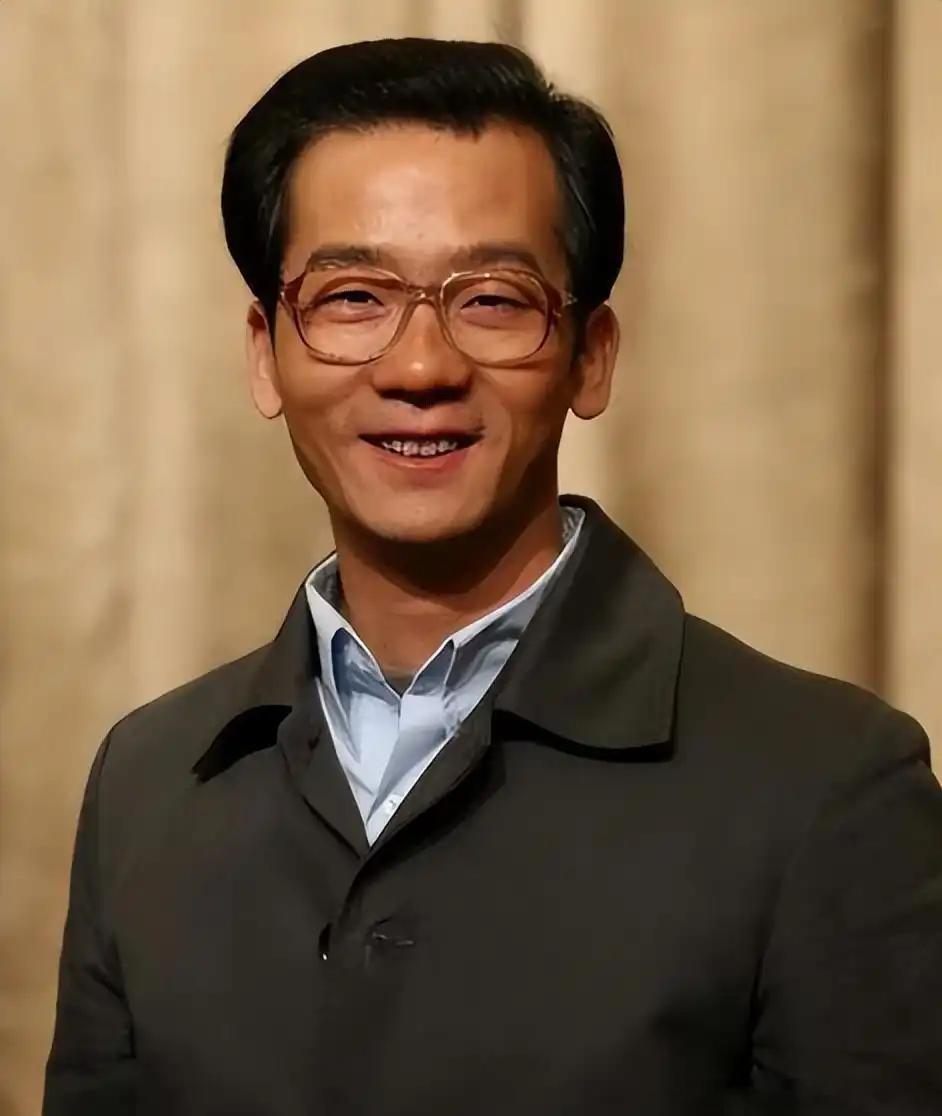 你觉得陈创适合饰演哪位足球教练？ ​​​