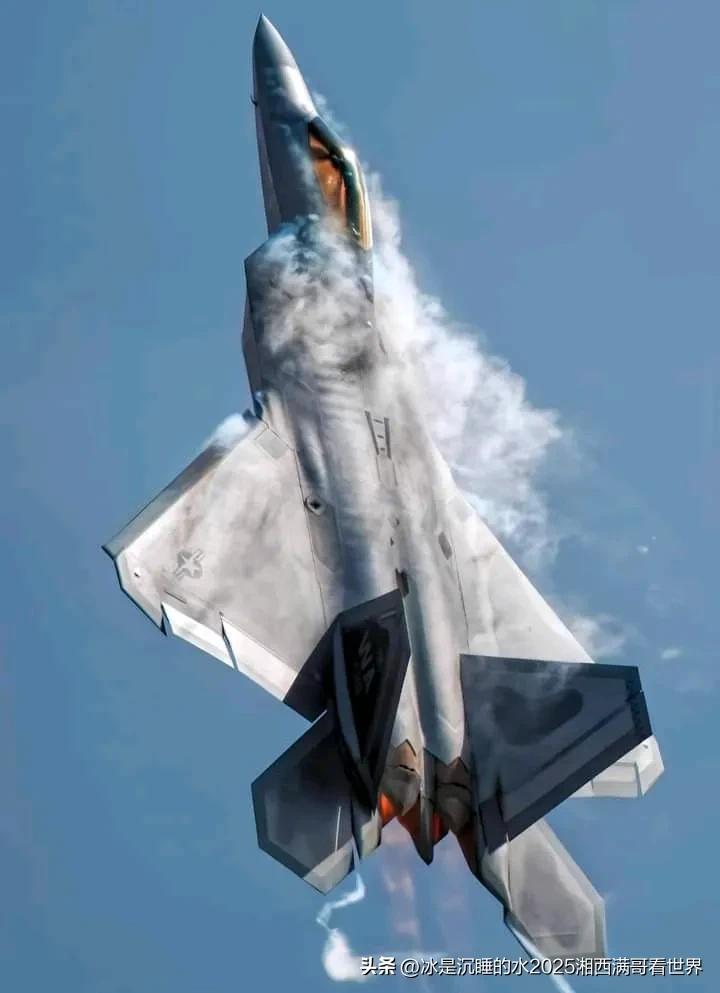随着中国第6代技术验证机J-36/50紧锣密鼓的试飞，美国原来的第五代战斗机“空