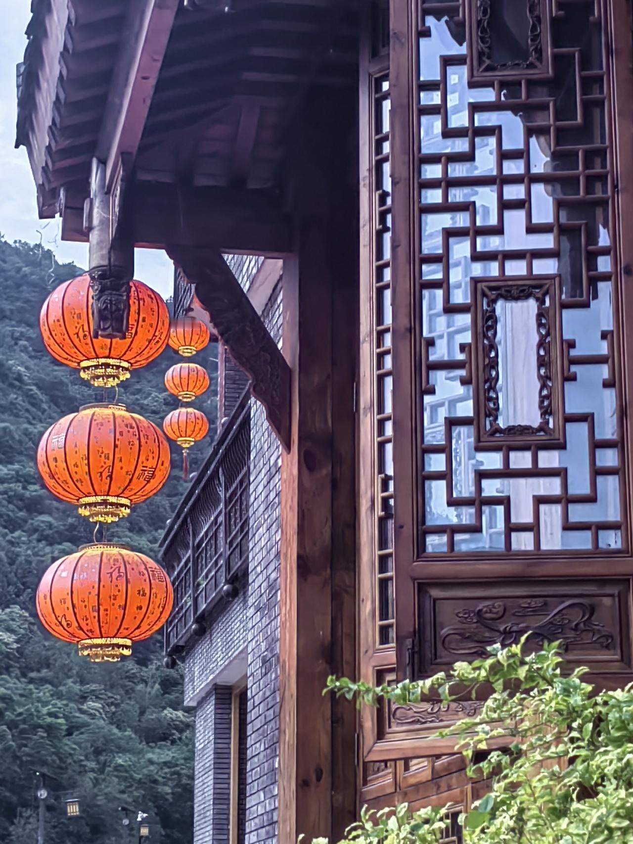 记录我的2026每天忙忙忙，吃过晚饭，就不想出门了，总想洗漱后就倒在床上躺着，玩