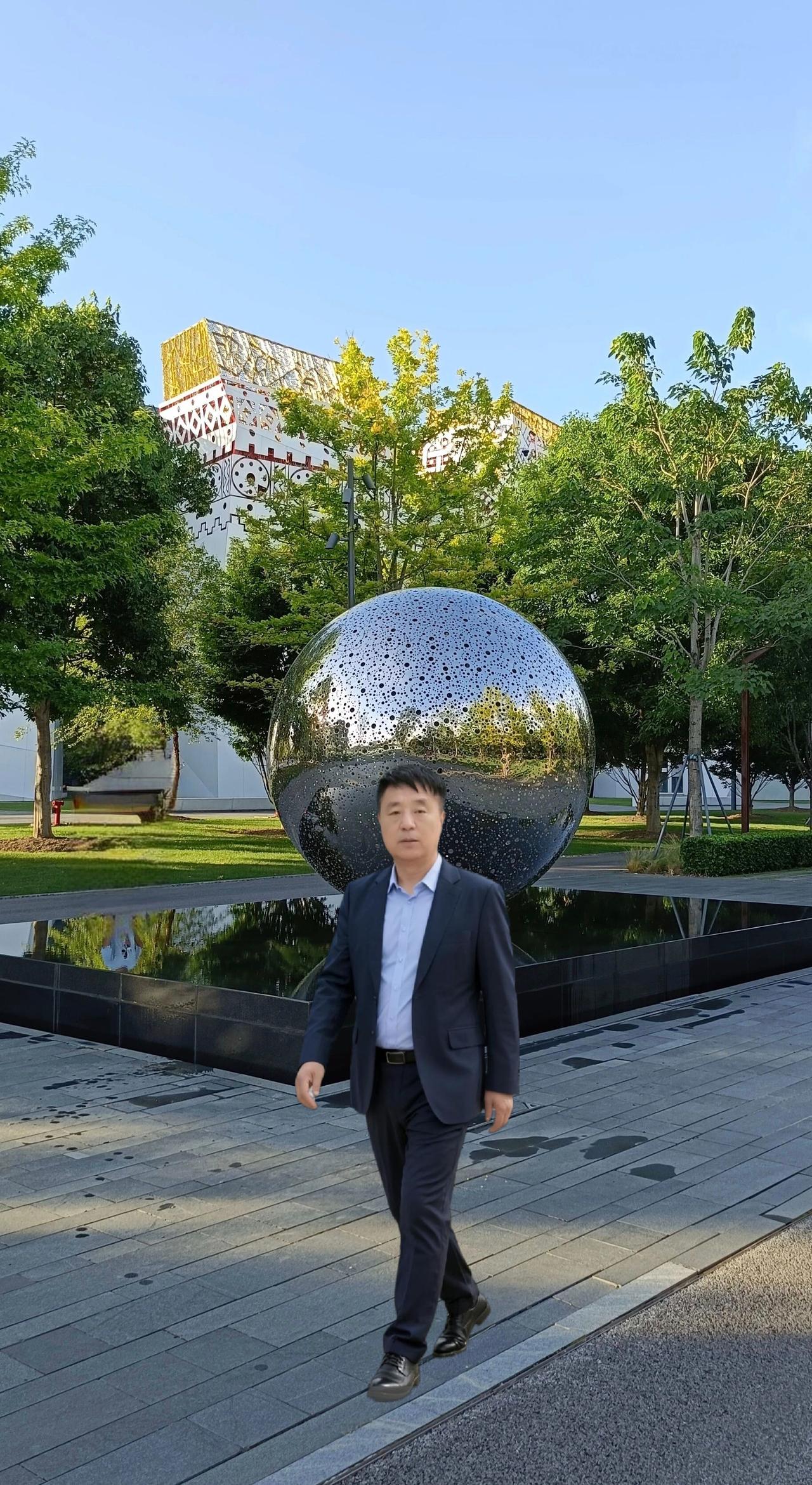 一首，增经缘份让我们相遇，这一生。。。。。