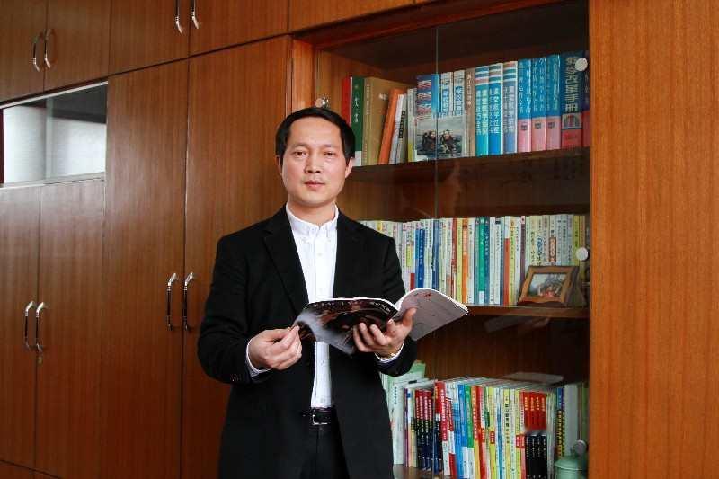 不刷题、不内卷！这位浙江名校长，把百年名校带出教育新高度
 
蔡小雄，男，197