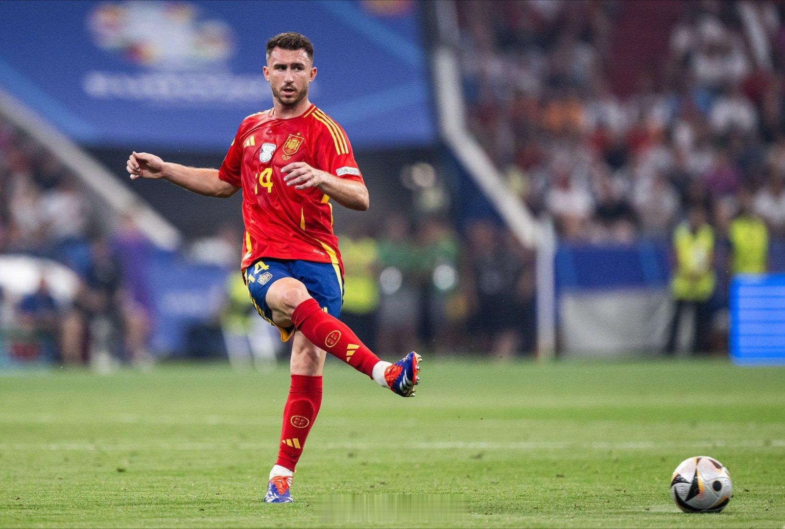 如果马德里竞技队不能签下大卫・汉茨科的话，拉波尔特是首选，萨尔兹堡的塞尔维亚中卫