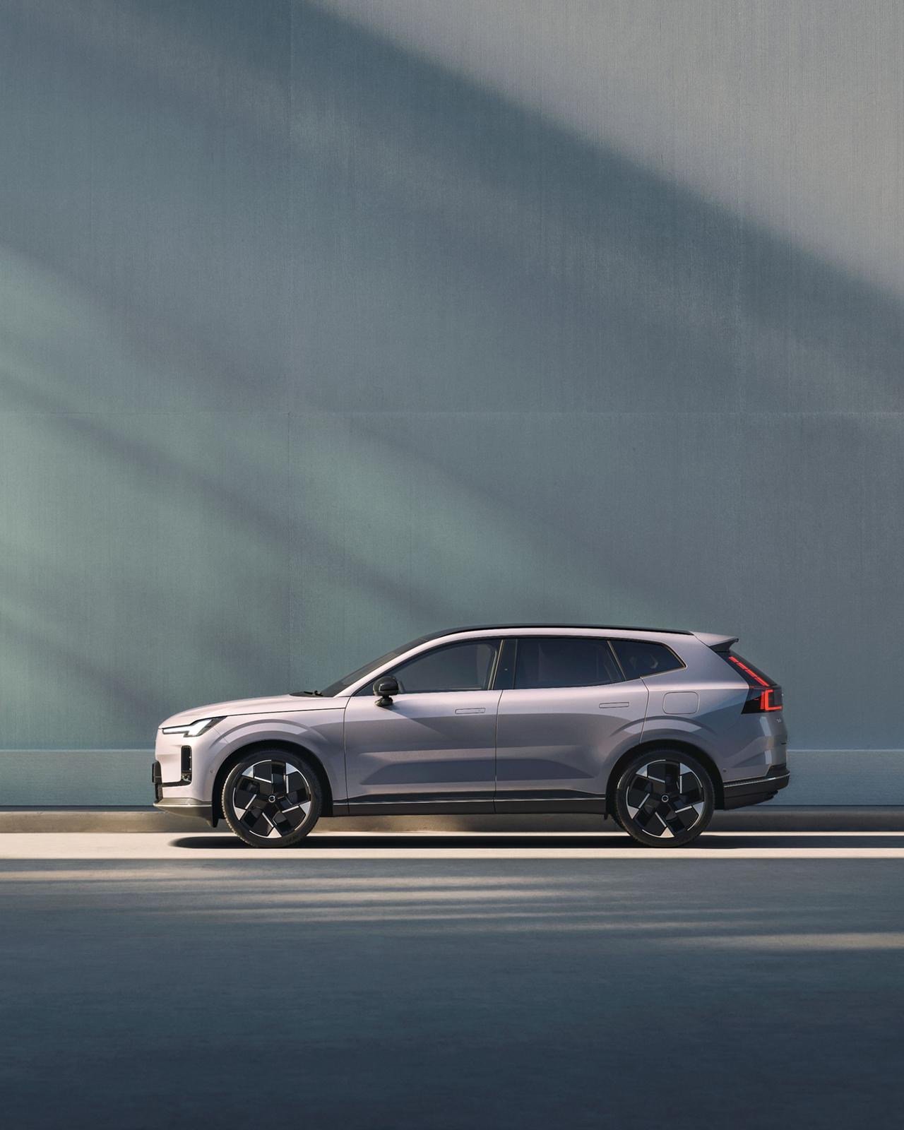 还不错！
7月，沃尔沃中国销量0.95万辆
8月，沃尔沃中国销量1.09万辆
9