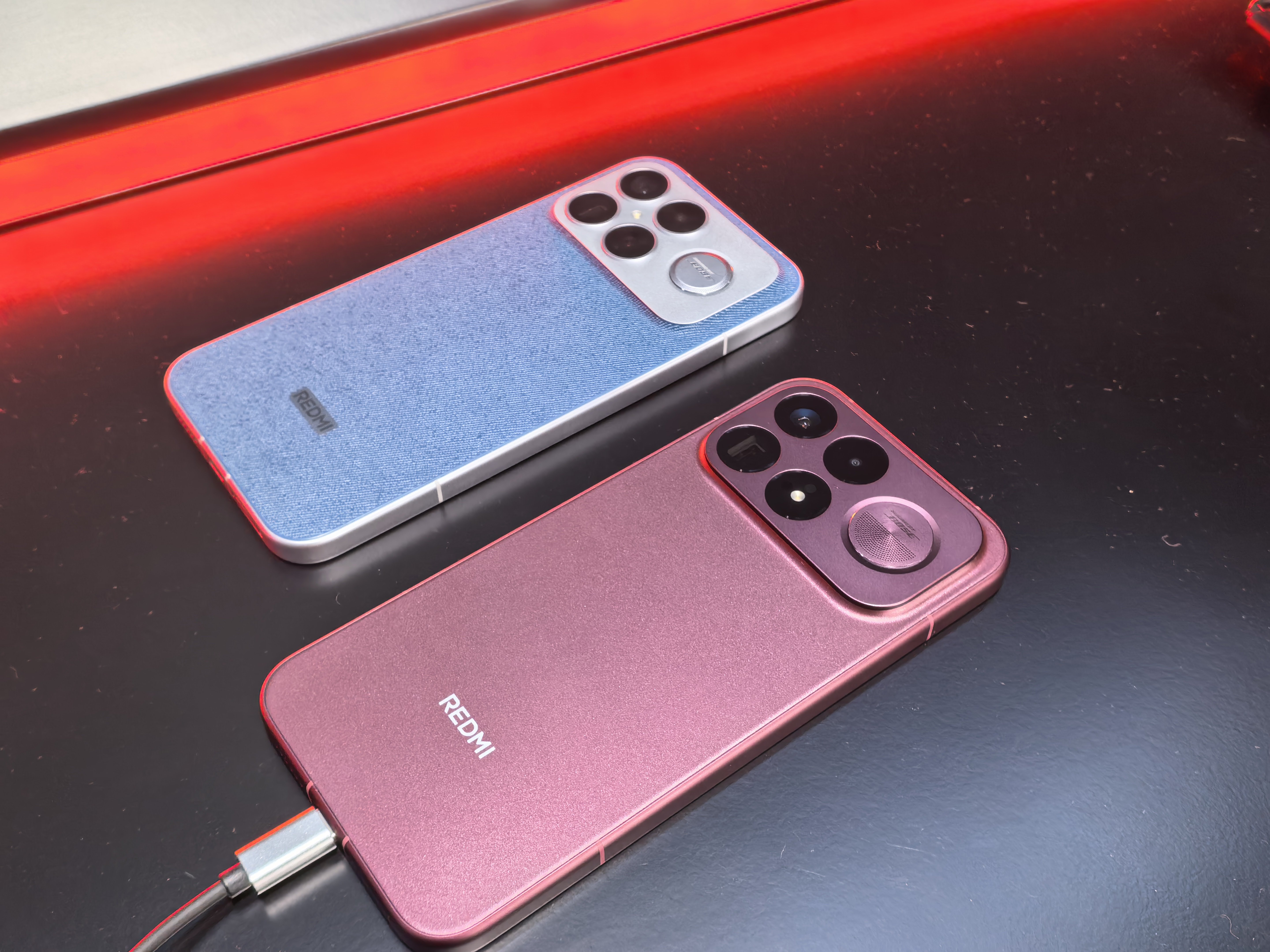 再来几张张 REDMI K100 Pro Max 真机实拍图，手机有密码，进不去