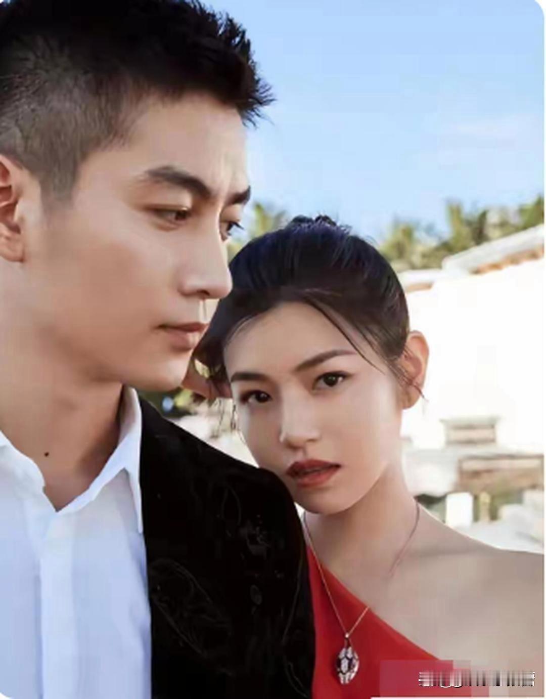 陈妍希爆出真相：我离婚，因为他一天说话不超过十句。你看陈晓在颁奖礼上，全程盯地板