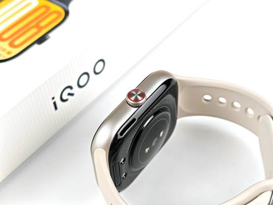 iQOO WATCH GT 2使用体验：游戏与智能的完美融合