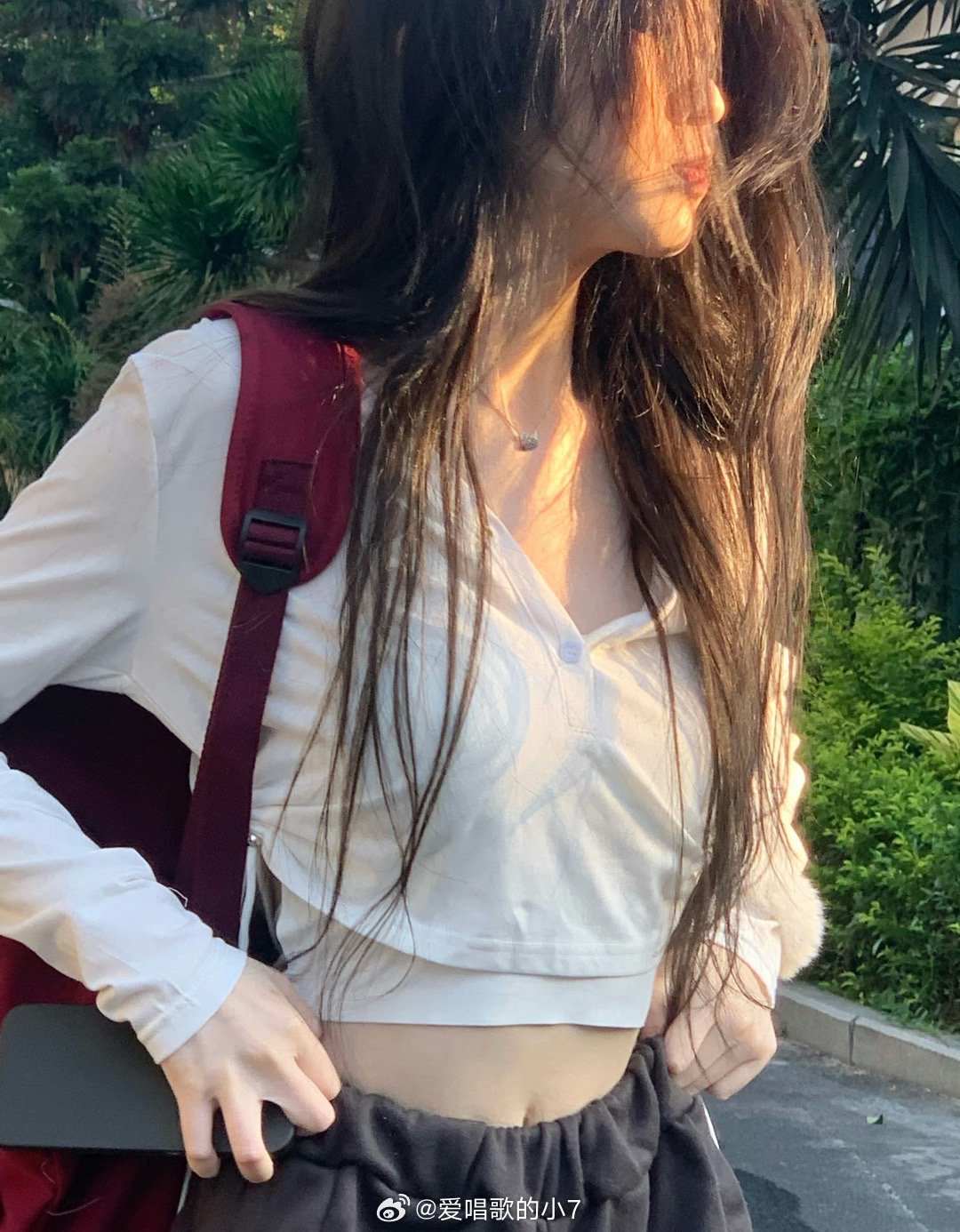 失业后我已无法在友谊中获得快乐了，3.8几个朋友一起约个饭，完后聊会天，具体什么