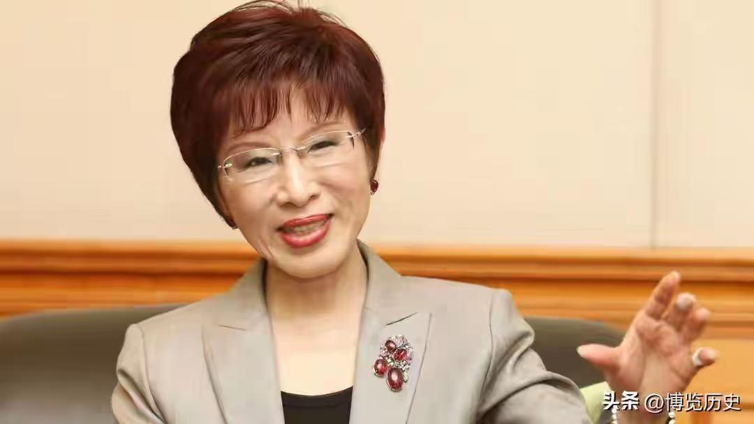 蓝营地震之际，洪秀柱发出青年号召，不到24小时，大陆邀请函到了

蓝营爆发激烈内