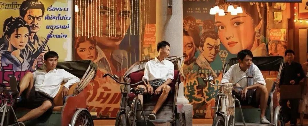 阿嬷爆了之后 业内连夜学习潮汕文化有人调侃：当所有人都在算流量公式，真心反而成了