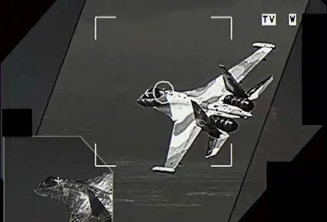 法国阵风黑海上空咬尾苏35S影像公布，不仅法国人得意就连“三哥”都笑了！

这事