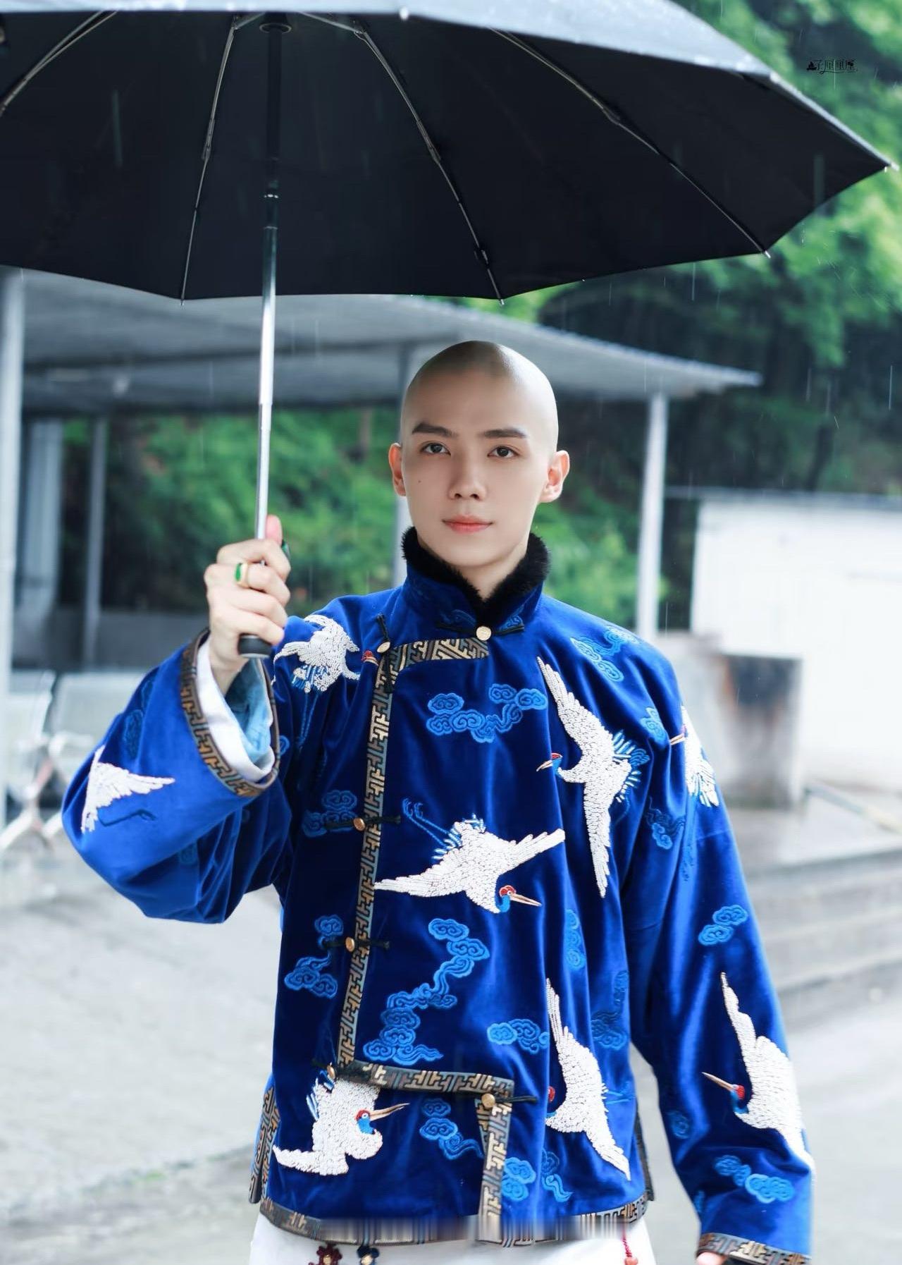 清宫戏才是内娱男演员最好的质检 家人们，清宫戏就是内娱男演员的“宝藏挖掘机”！陈