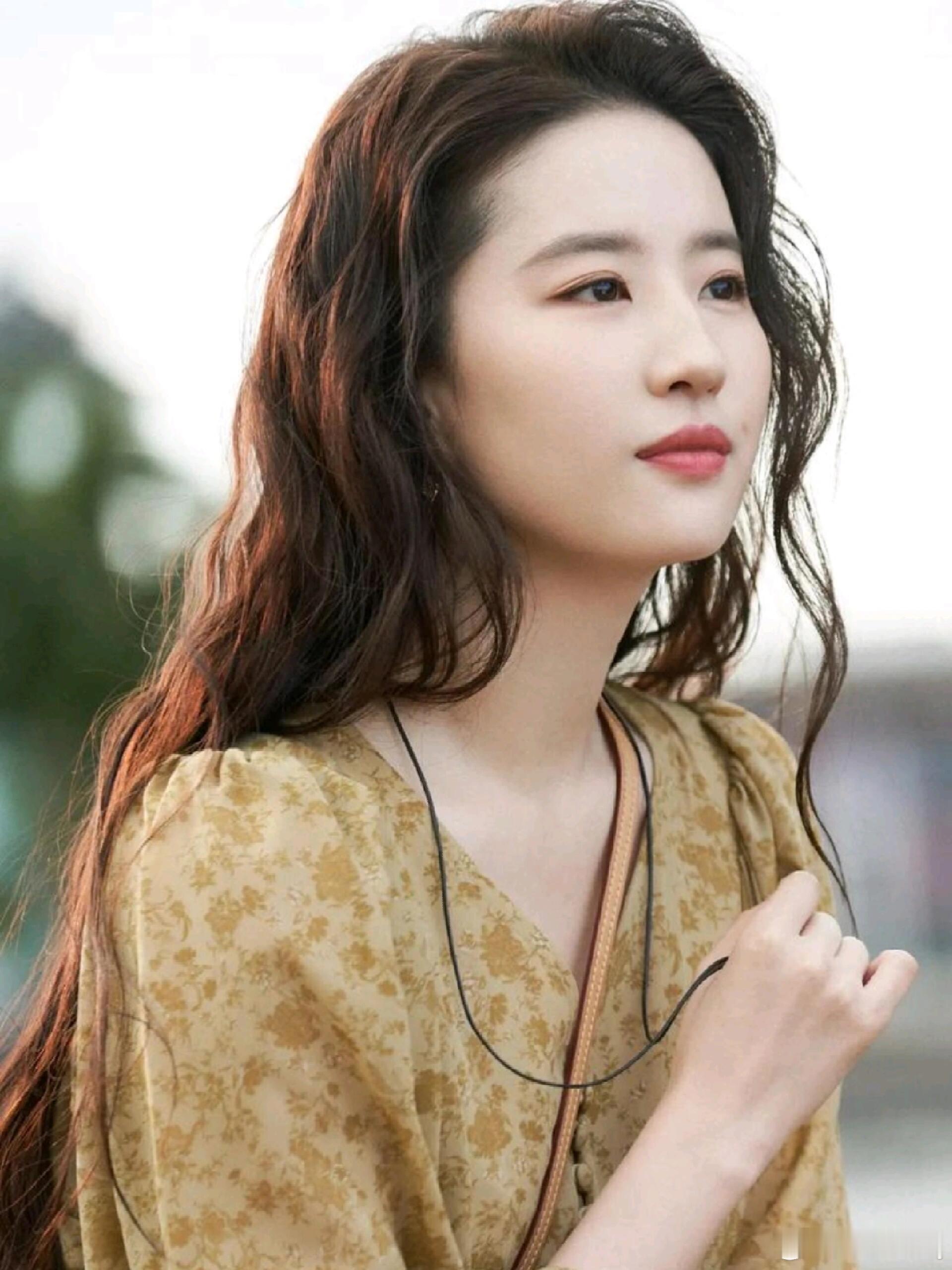 刘亦菲全榜第一 友友们好，最近看到，真的一点都不意外！从灵儿到小龙女，刘亦菲塑造