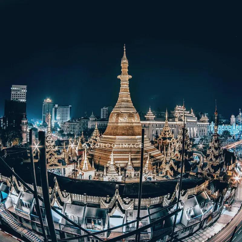 中缅在经济领域的合作十分丰富。6月，缅甸总统敏昂莱访华，两国签订了18项合作文件