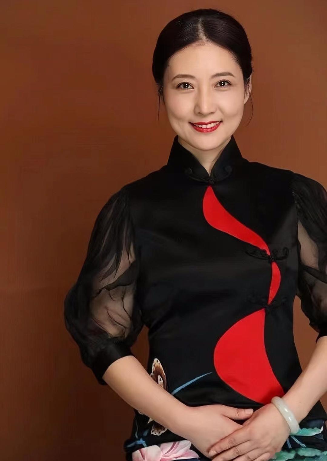 风韵的美小女生是没有这种味道的 ​​​