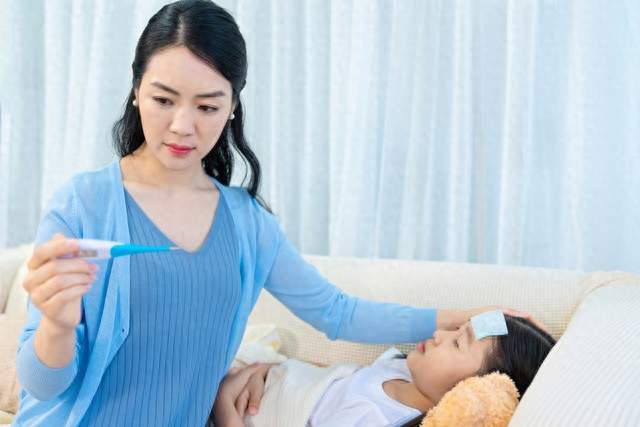 宝宝这4个部位最怕冷，一受凉就感冒，很多妈妈第一个就做错了