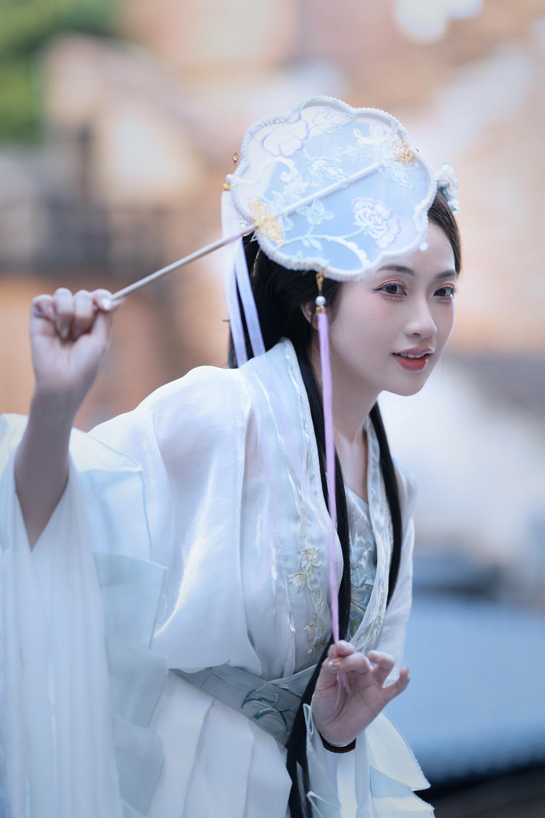 生命力拍照姿势 湛江约拍 汉服出圈 摄影师和永中