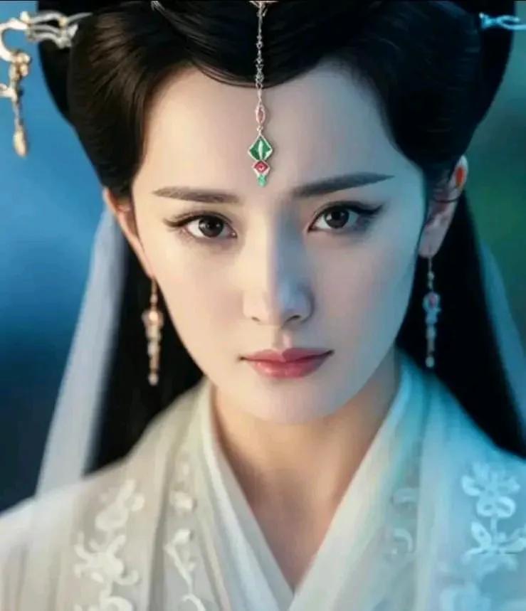据说杨幂赵丽颖要演白蛇青蛇……。咱就说，能不能换两个青春靓丽的女艺人来出演？

