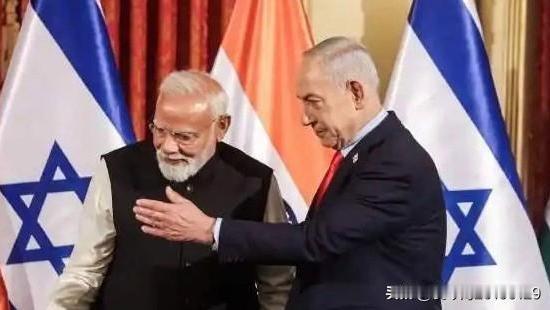 印度总理莫迪在访问以色列期间。竟然将印度与以色列的关系形容为“母国”和“父国”。