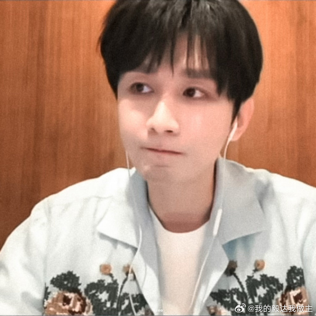 成毅两京十五日cy成毅朱瞻基⋆𓏲𓍢☀️𓏲𓍢⋆🌼𓏲𓍢⋆👑𓏲𓍢⋆