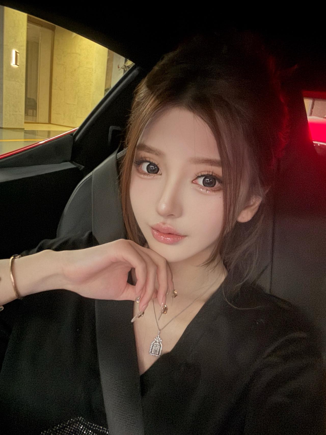 我就不上楼坐了 早点休息