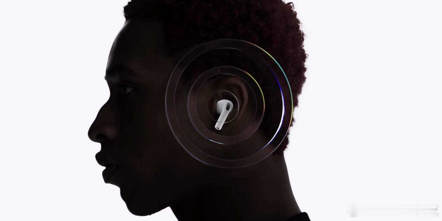 苹果是真打算整一个AI版的AirPods，其具体特性：-类似GPT 对话式、聊天