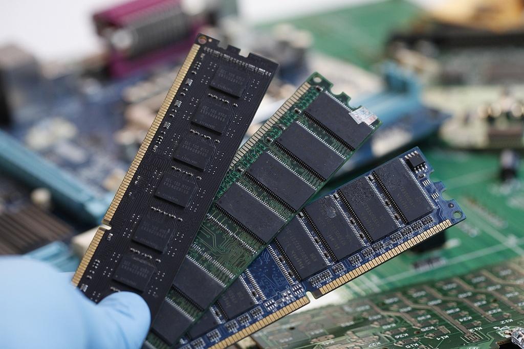 印度批准电子元件制造计划第三批项目，价值约4186亿卢比，涵盖手机、电信设备等1