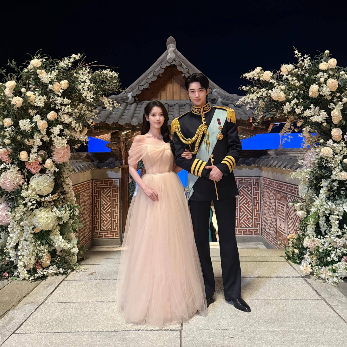 260426 IU INS更新 6화 비하인드💃🕺💍🎆일어났더니 자가한