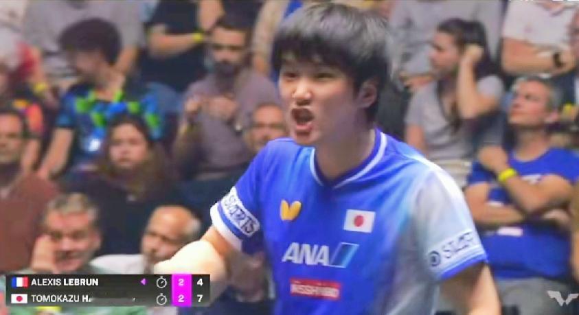 哈哈，
张本智和又被“一报还一报”了，
戏剧性的一幕重演，
不知道张本看到这一幕