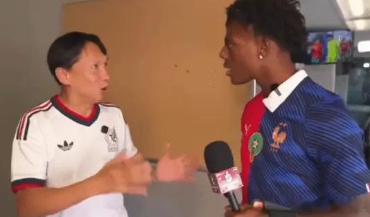 退钱哥被甲亢哥轰出包厢 世纪名场面！退钱哥当众吹梅西戳中 C 罗铁粉甲亢哥痛点，