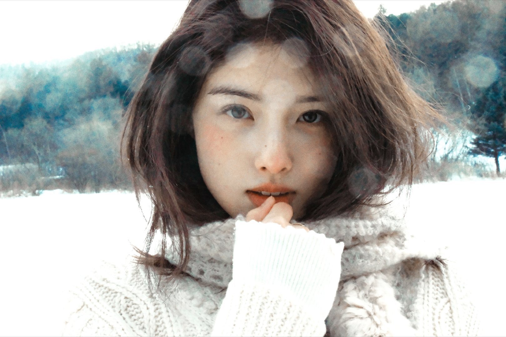 艾米 这世间本就是各人下雪，各人有各人的皎洁与隐晦。 