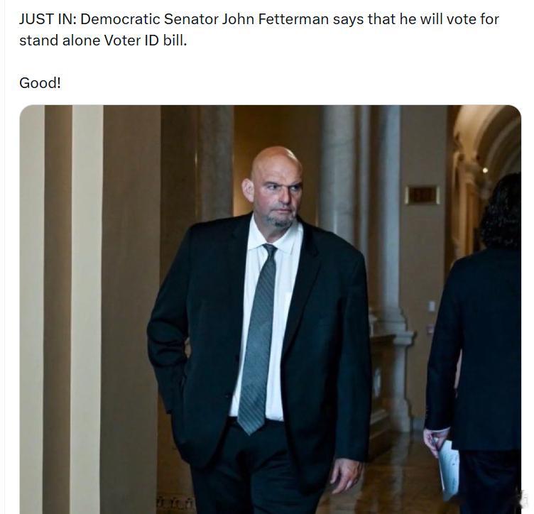 民左党参议员约翰·费特曼表示，他将投票支持选民身份证法案。 