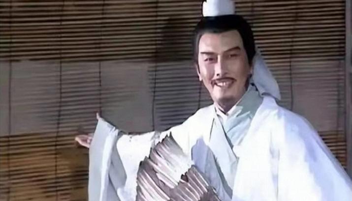 212年诸葛亮最动人一幕：没上战场，却用性命托住刘备半壁江山
 
建安十七年，刘