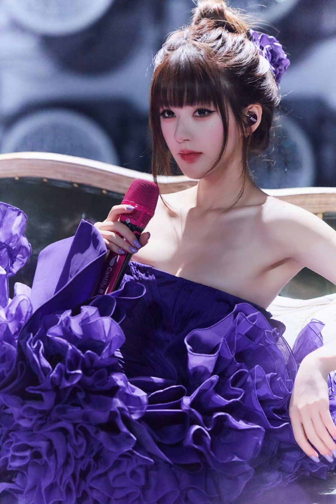 赵露思💜自然堂洗护发全球代言人赵露思💜赵露思寄予爱神的诗笺历历在目 对你的思