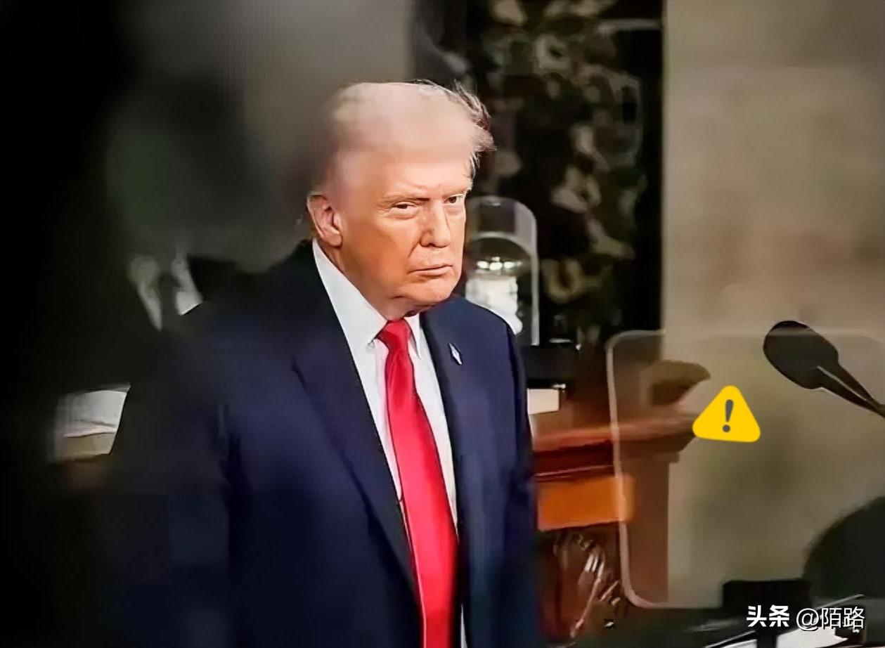 伊朗越打越勇：科威特美国海军基地所有基础设施被摧毁，大量美军伤亡；一艘美国运送弹