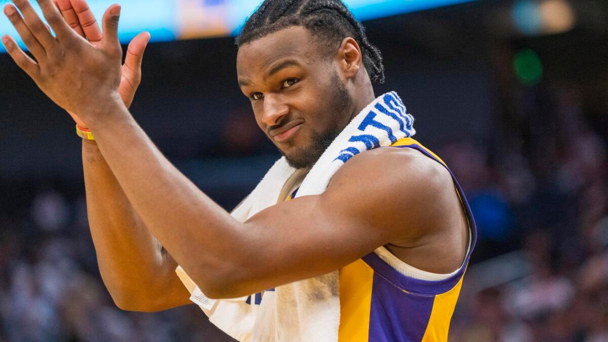 布朗尼10分钟10分NBA夏季联赛湖人以103-83击败热火。此役，布朗尼出战1