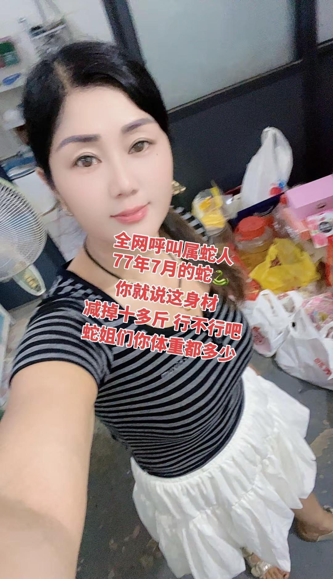 77年出生，今年49岁老歌依然好听，可是青春再也回不去了，岁月改变了模样，留下一