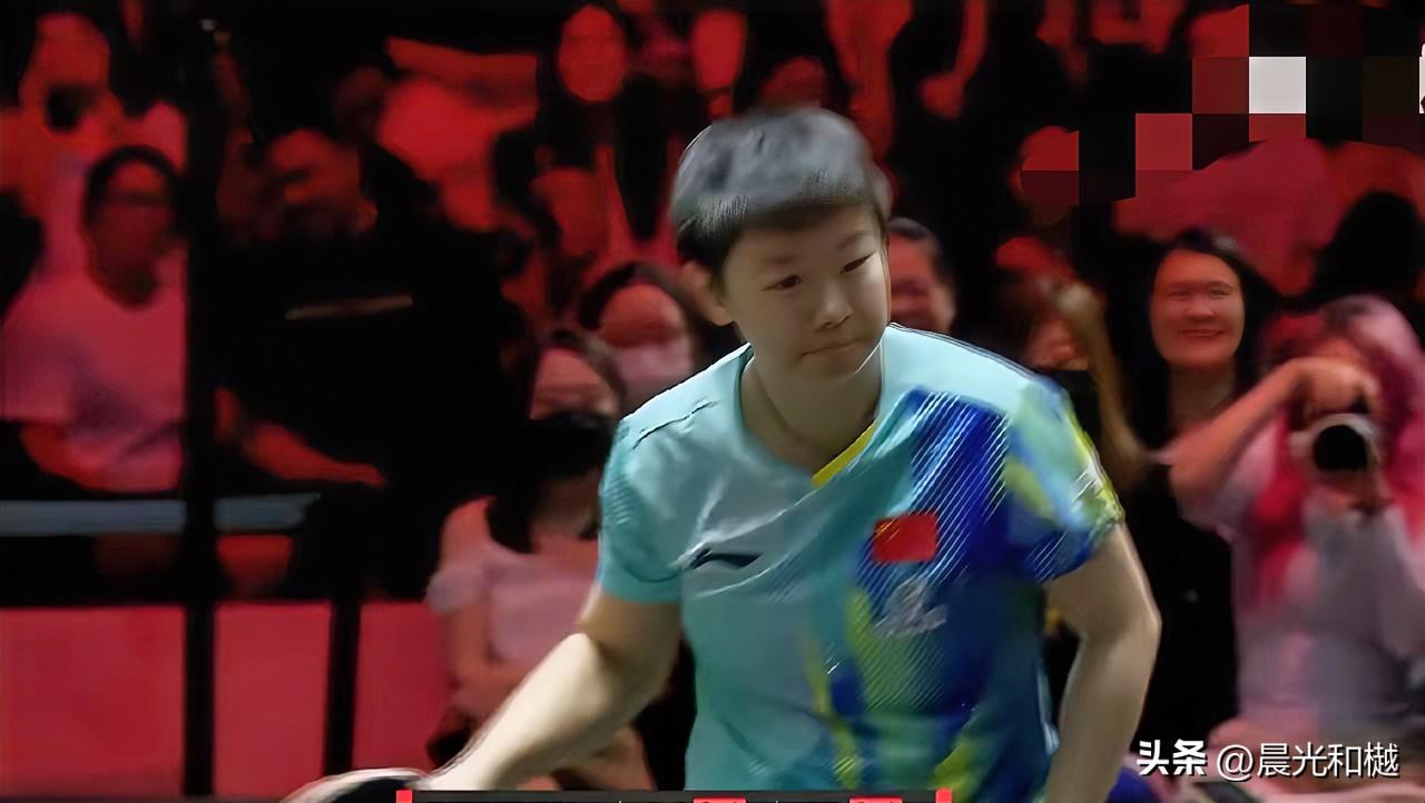 孙颖莎管不了观众的嘴、却能表达出对对手的尊重！

石洵瑶具有极强的实力，我是抱着